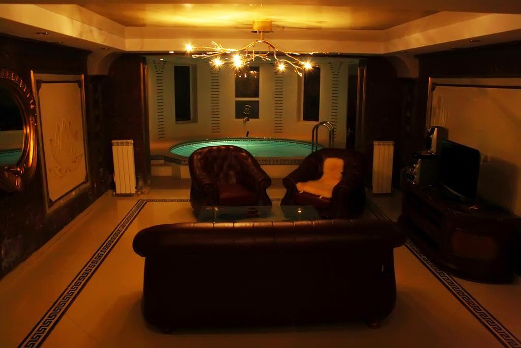Hotel Ezio Кодру Экстерьер фото